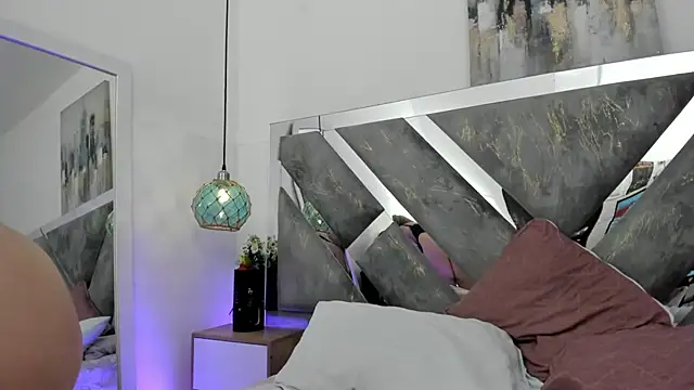 Blonde_mature1 webcam