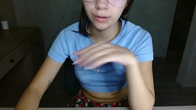 mia__lopez_ webcam