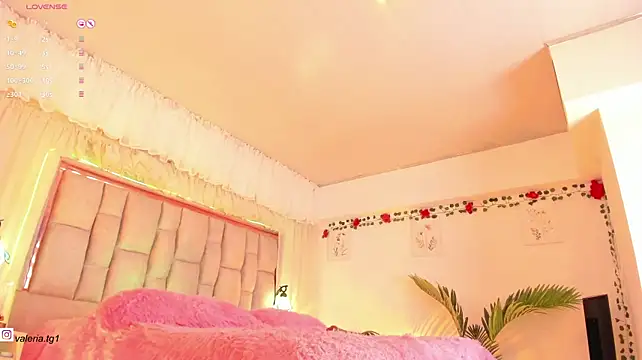 Valeria_Thompson1