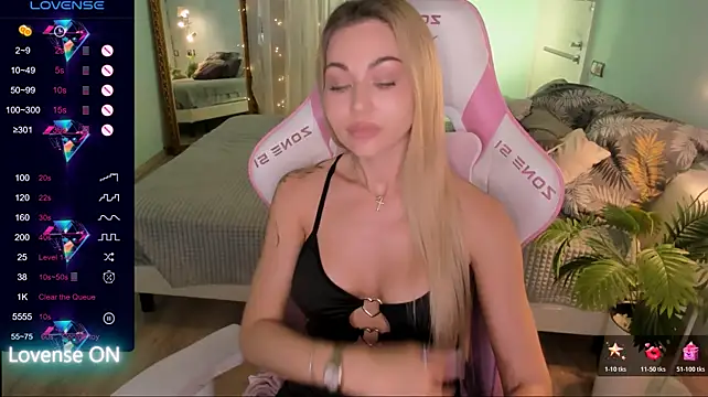 AdeleRoberts webcam