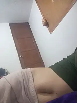 Zoe_aylor