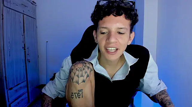 tylerrnova live cam preview