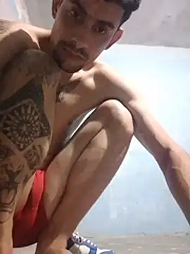 DarkKwhite live cam preview