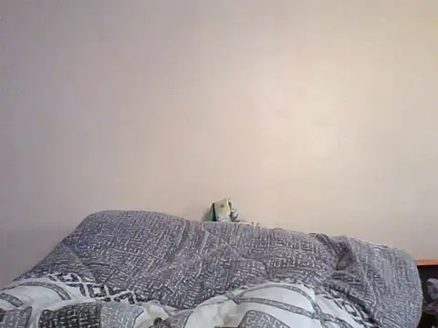 Pamela_dollar webcam