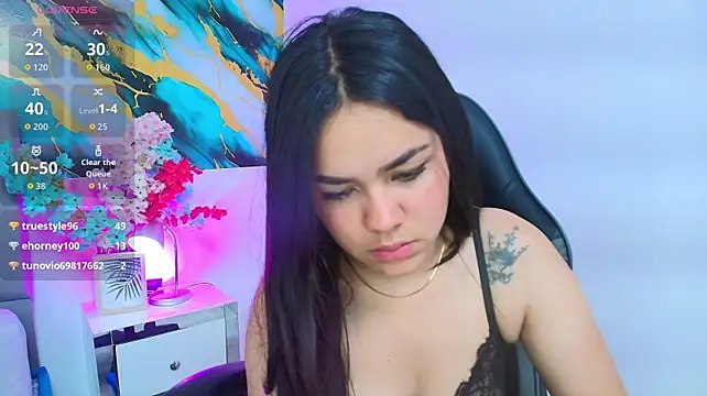 Zoe_Bloom__