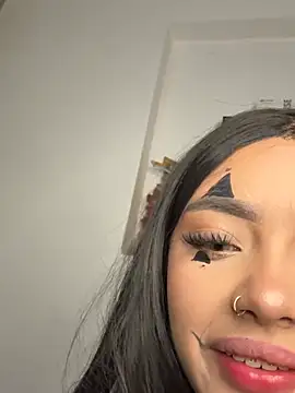 Kitty_Bliss webcam