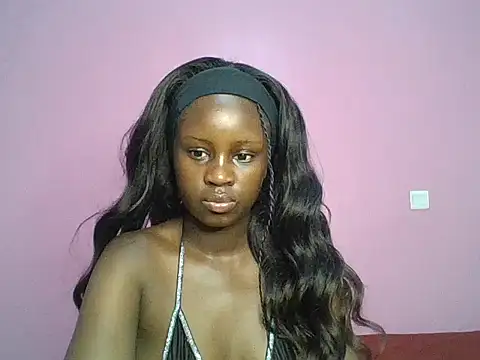 _ella webcam