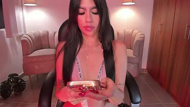 sarita_evanss
