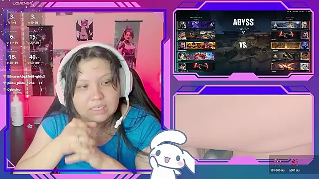 crystal7u7 live cam on StripChat
