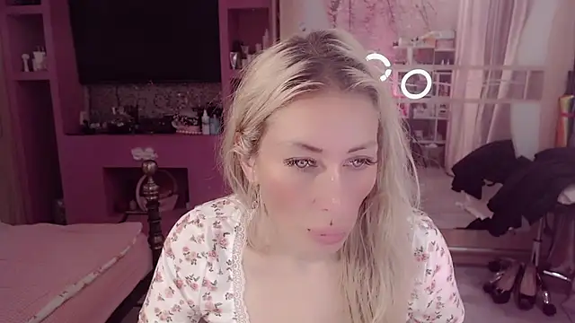 AnnieGOld_