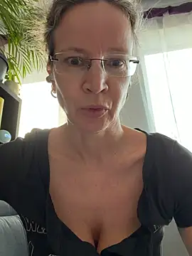 AnnikaRose webcam