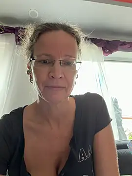 AnnikaRose webcam