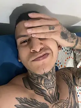 Andrew_san webcam