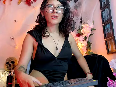 LeePowder webcam