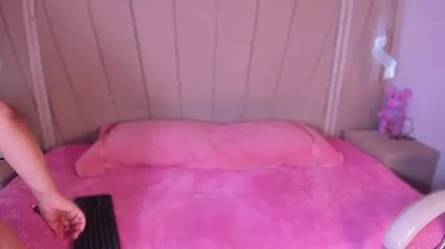 Aurora_Dalton__ webcam