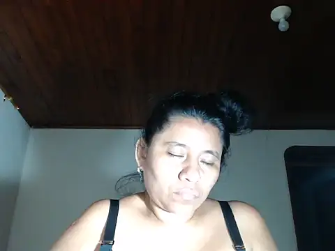 adrixxx38 webcam