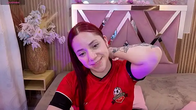 ANNE_TAY1 webcam