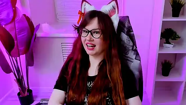CarolGiggly webcam