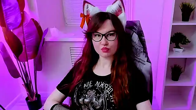 CarolGiggly webcam