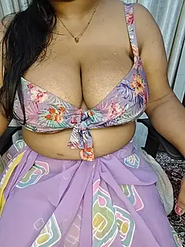 Curvy_Pooja webcam