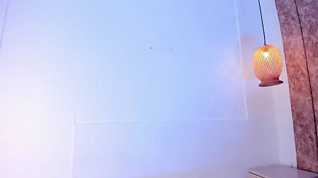 Amanii_ live cam on StripChat