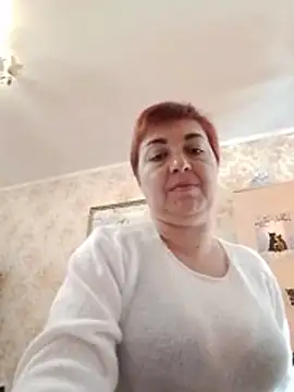Tanusha8899 webcam
