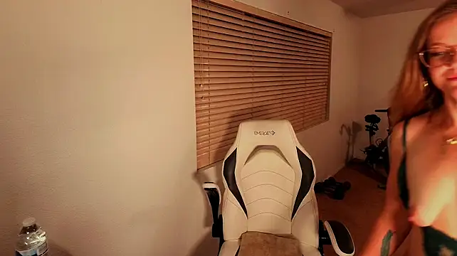 britteebee webcam
