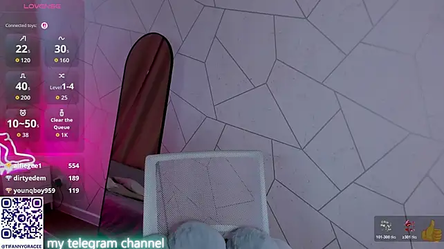 Tiffany-Grace webcam