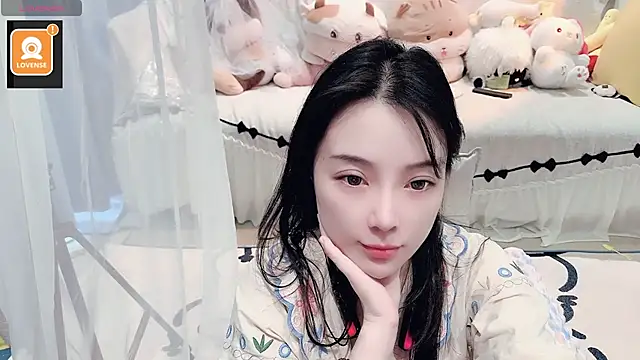 AKiKi711 webcam