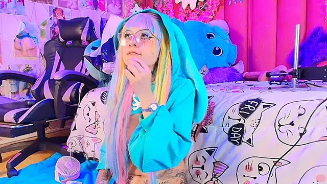 Alicebenett webcam