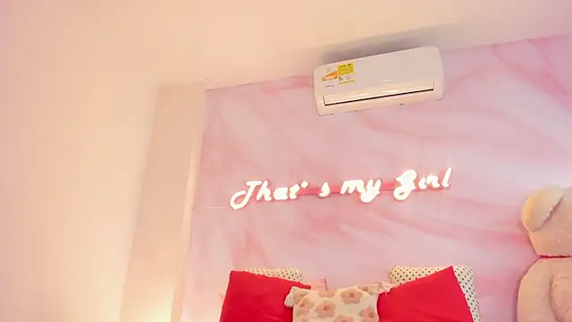 EVANGELIINE_21 webcam