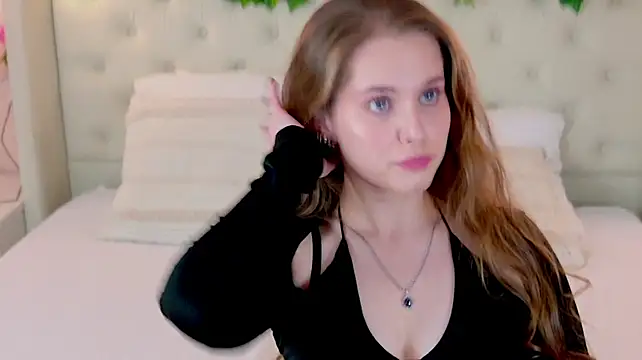 riley_lovely webcam
