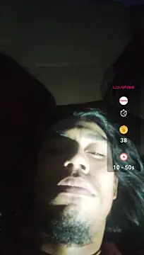 AlexAlejandro27 live cam on StripChat