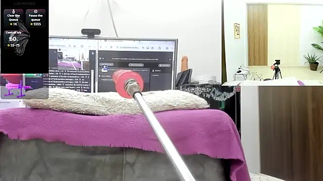 Paulina_Davis_ webcam