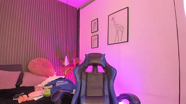 CaeliThalyana webcam