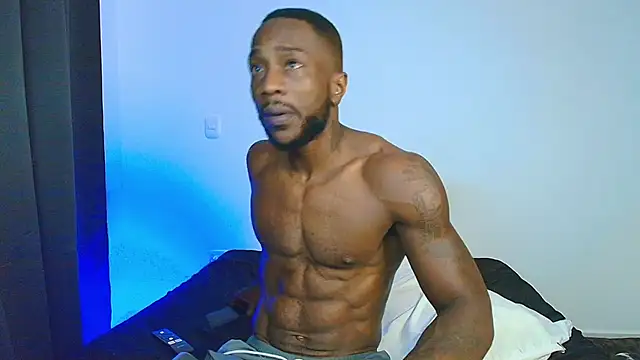 rivaas01 live cam on StripChat
