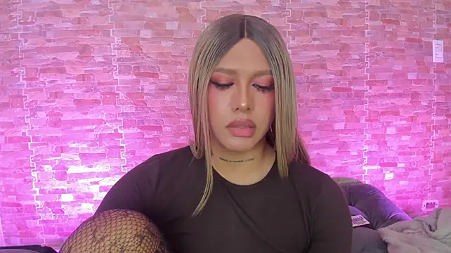Dreams_Chloe webcam