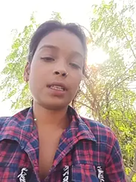 Charming_pari live sex cam