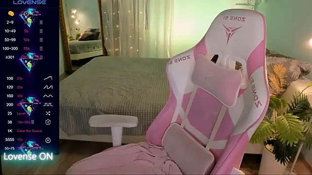 AdeleRoberts webcam