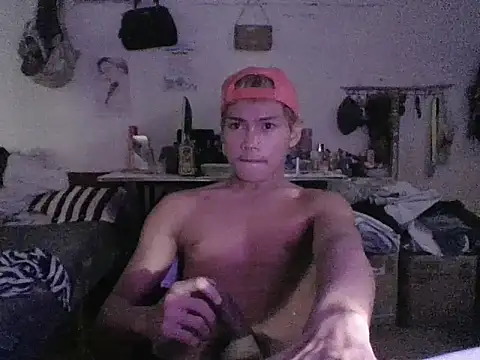 Johnnixes19 webcam