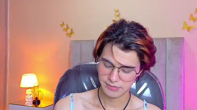 Derek_Sinn webcam