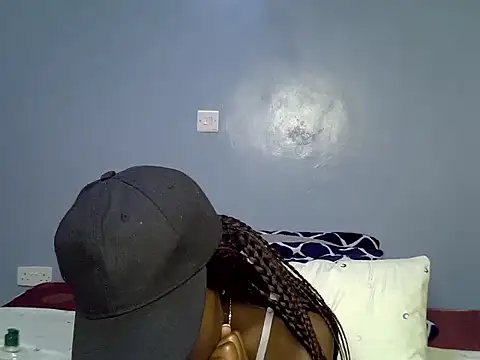 sexyjulie340 webcam