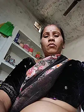 Pariraja_cute webcam