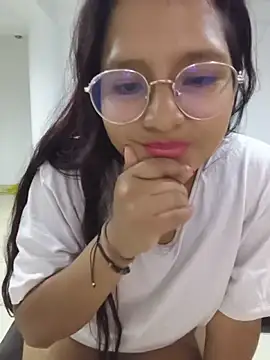 DulceLuna7 webcam