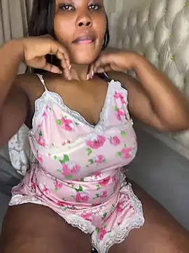 caramelsweets898 webcam