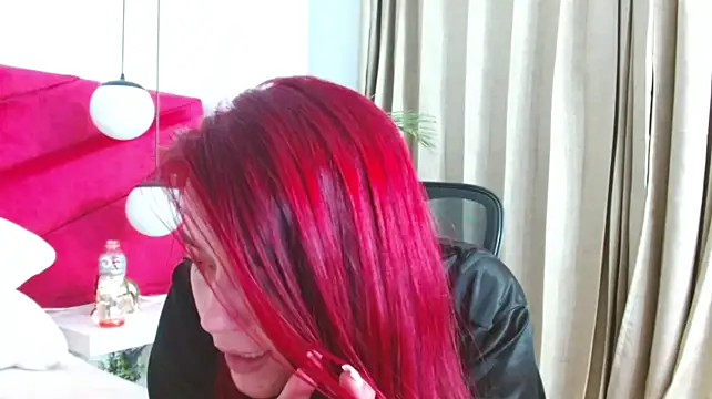 Sophie_ponce live cam preview