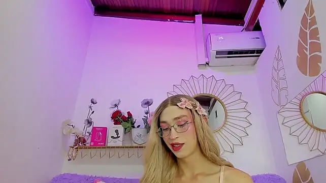 Ariadna_Evangeline webcam