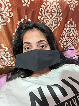 Sandhya_77 webcam