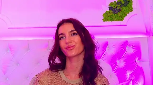 ElisaCharm webcam
