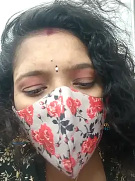 Ramya-hot-gueen